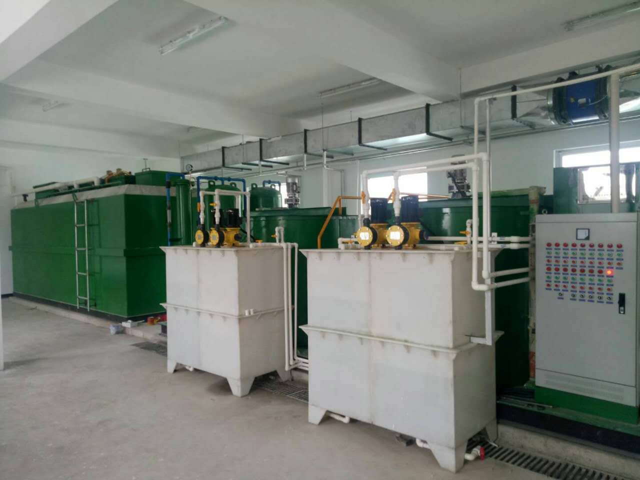 工業(yè)污水處理設備想運作，需滿(mǎn)足哪些條件